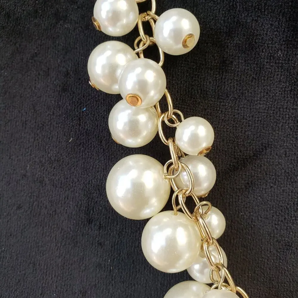 Womens Chunky White Faux Pearl Cluster Bib Necklace Jewelry with Lobster Clasp - Picture 5 of 7